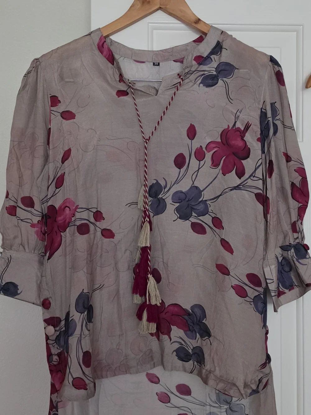 Women's Two-Piece Floral Pants Set - Taupe with Pink Charcoal Flowers Kurta set